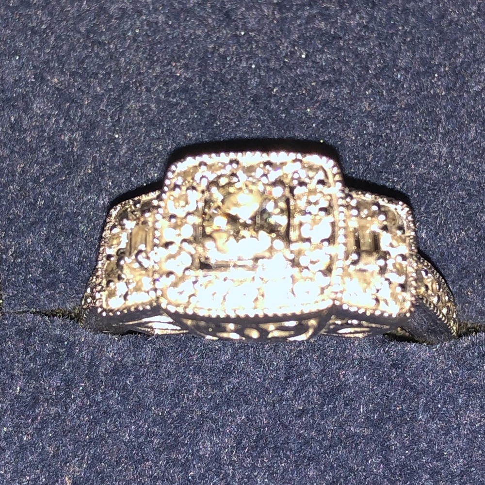 Engagement/Anniversary ring